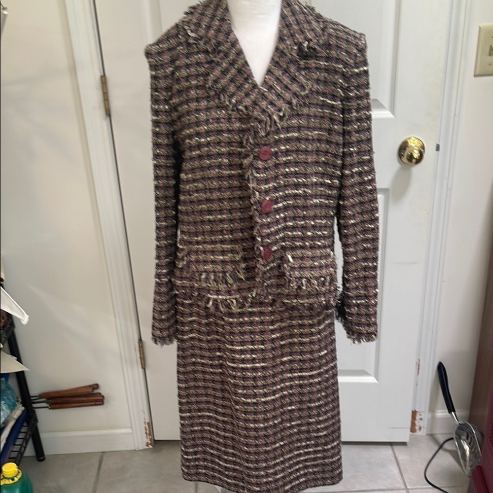 PLAZA SOUTH JACKET AND SKIRT SET SIZE 12